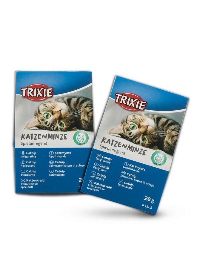 Trixie Premium Catnip for Cats, Natural Catnip Encourages Playful Behaviour in Cats, Can be Used on Toys and Scratch Post to Engage Your Cats - 20 gm (Pack of 4)