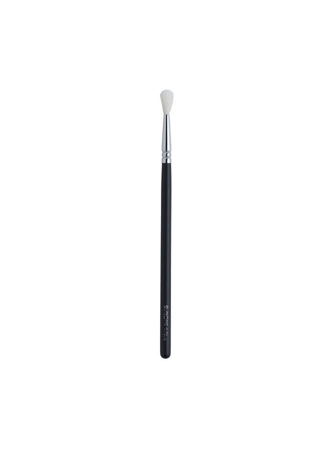 EUROPE GIRL MAKEUP BRUSH SMALL EYESHADOW BLENDING BRUSH - 51.