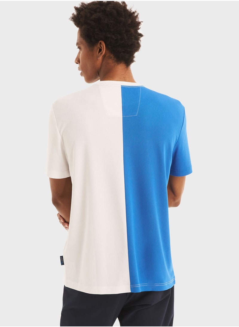 Men's Blue And White Colorblock Round Neck Tee, Elevate Your Modern Casual Wardrobe With Nautical Style!