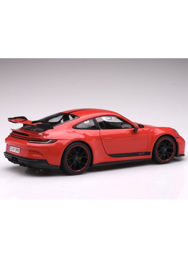 Maisto Porsche 911 GT3 Coupe Diecast Car (1:18, Red)