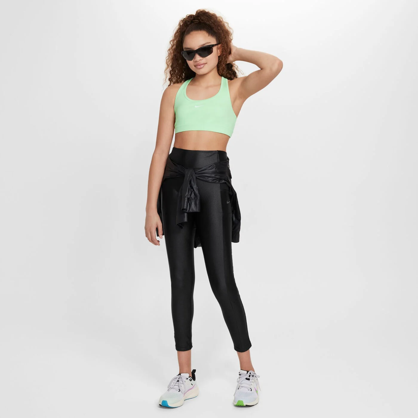 Kids' Swoosh Medium-Support Sports Bra