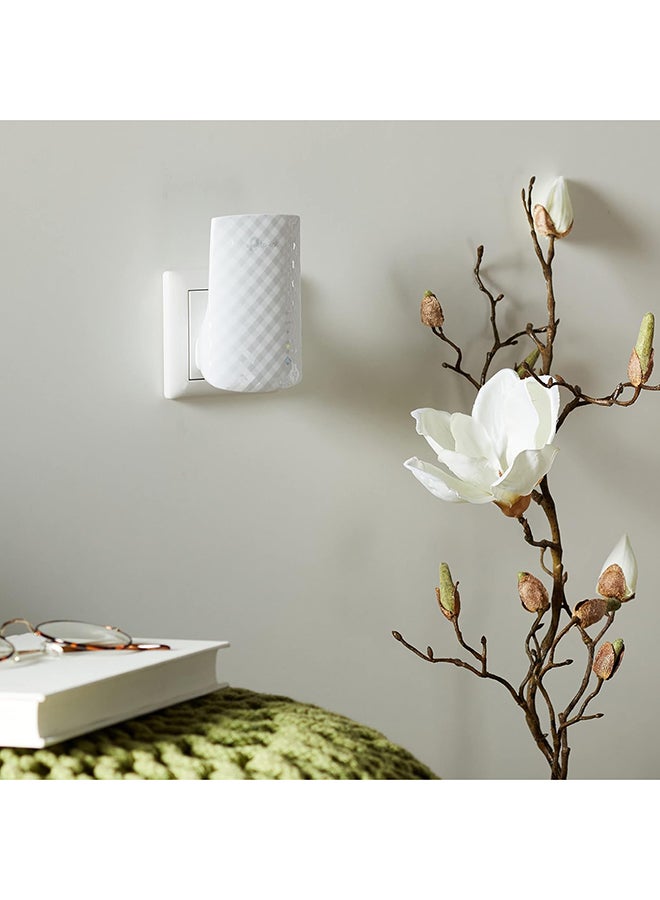 Mesh WiFi Extender AC750 (RE220) Dual Band Devices Up to 733Mbps White