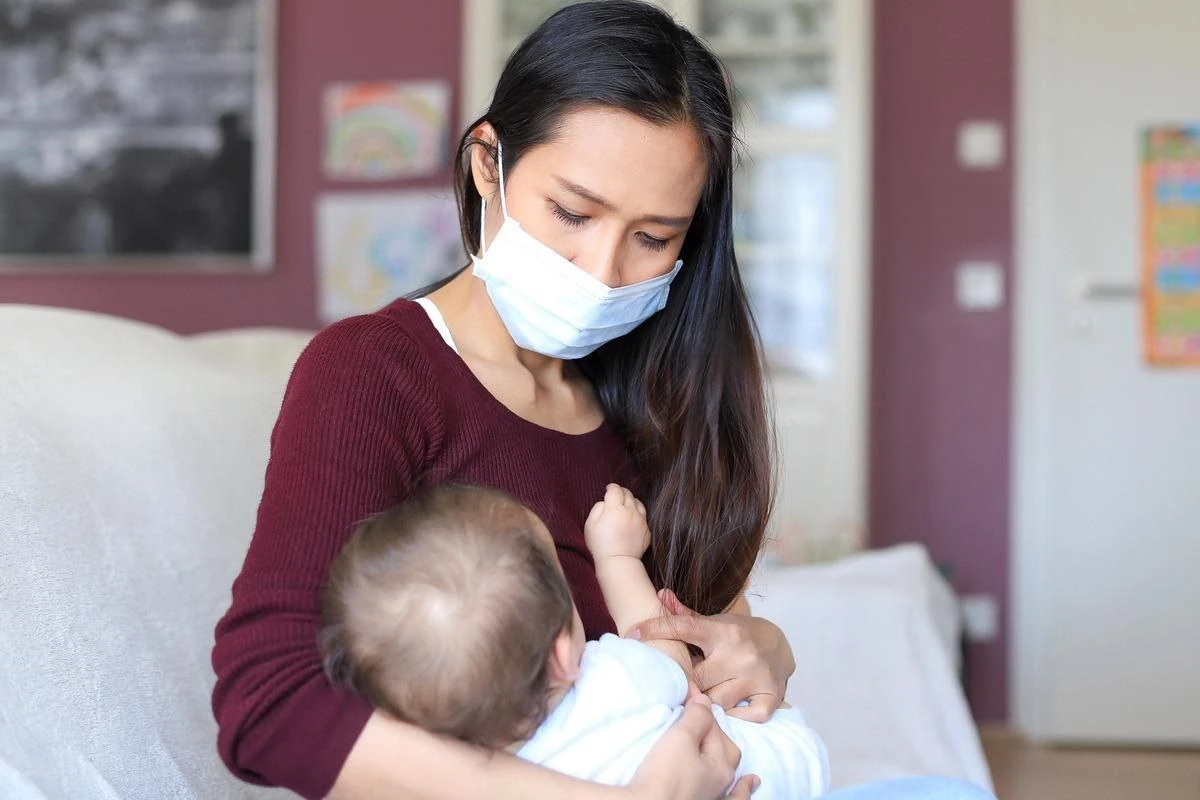 ایمنی شیردهی کودک در مادران مبتلا به SARS-CoV-2 یا با سابقه ابتلا به آن