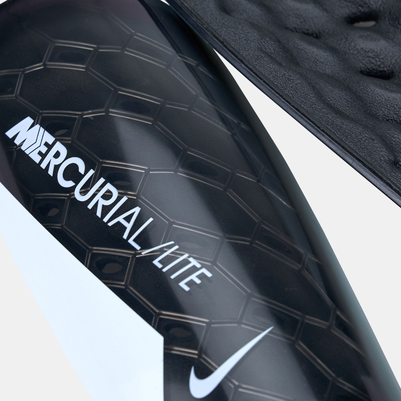 Mercurial Lite Football Shinguards