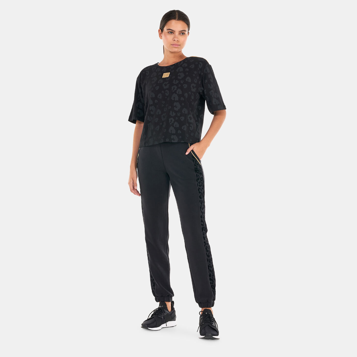 Women's Train Graphic Series T-Shirt