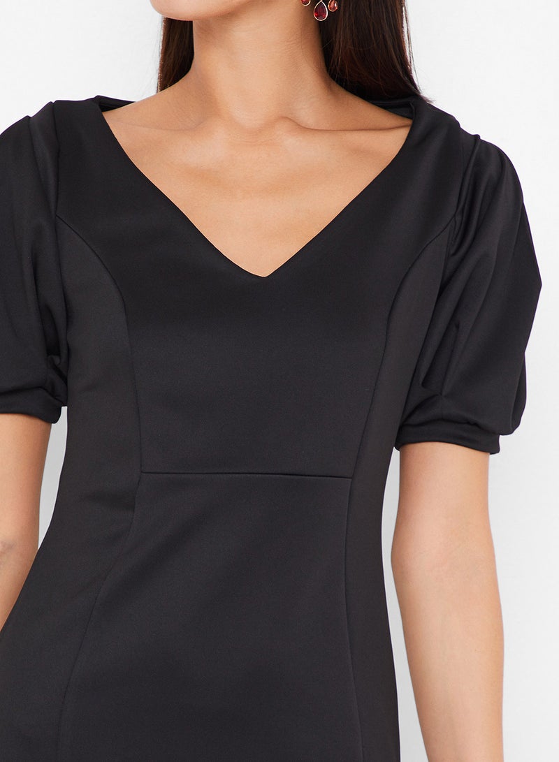 V-Neck Puffy Sleeves Midi Dress Black