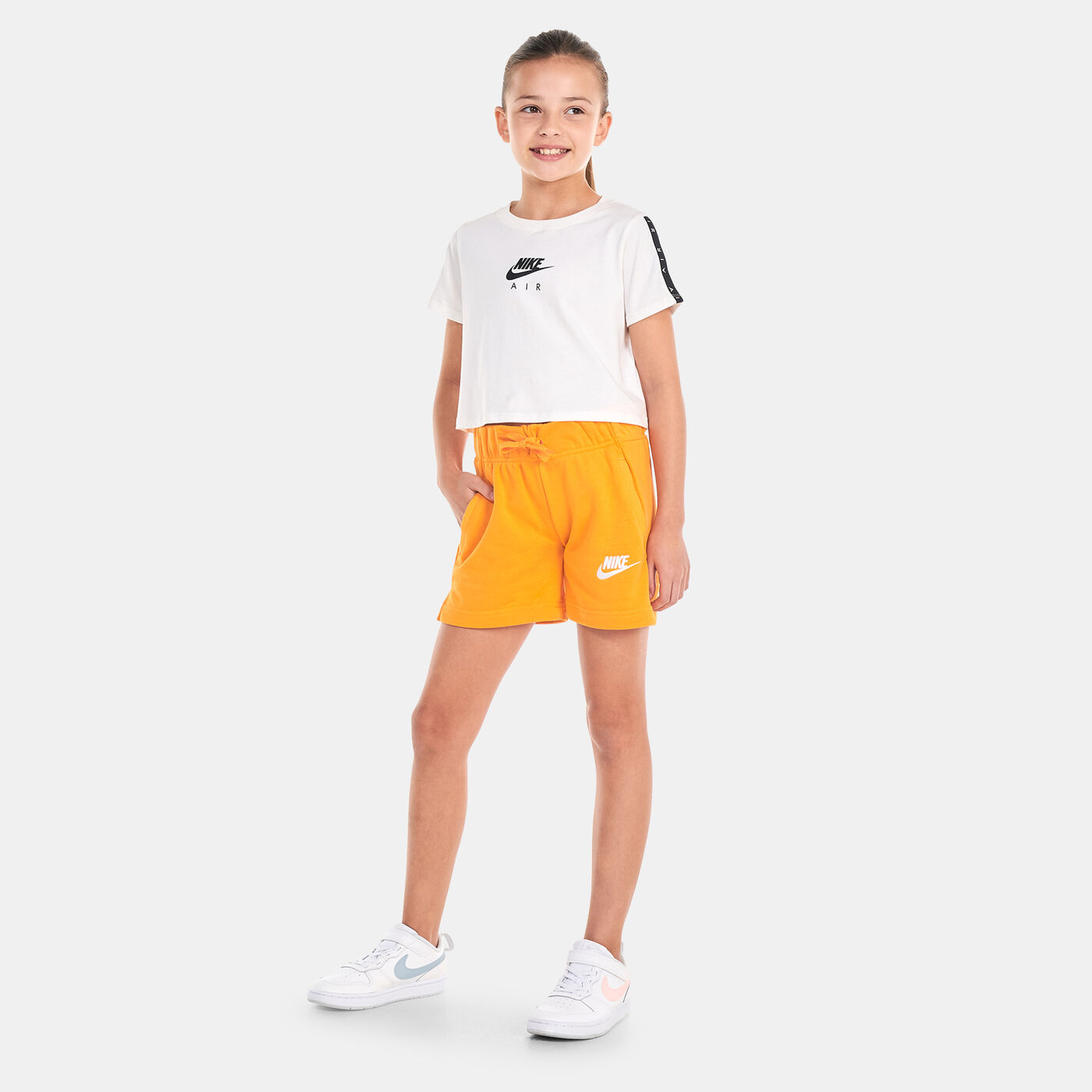 Kids' Sportswear Club Shorts (Older Kids)