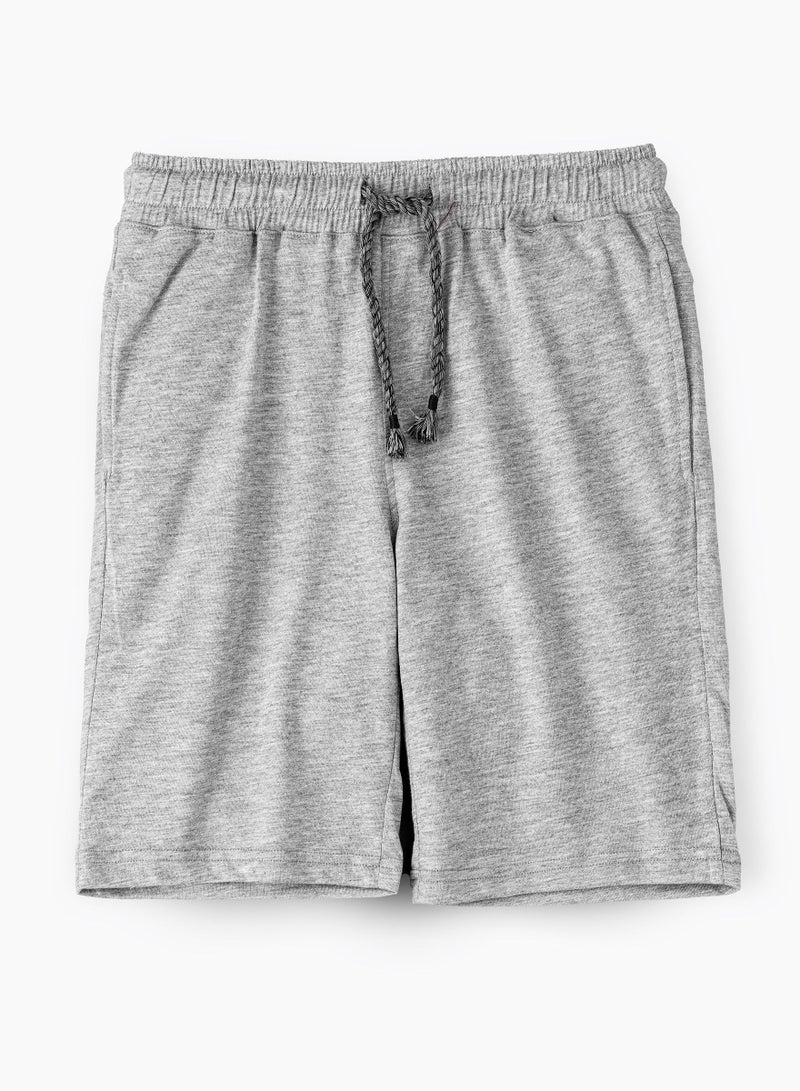 Solid shorts with drawcord