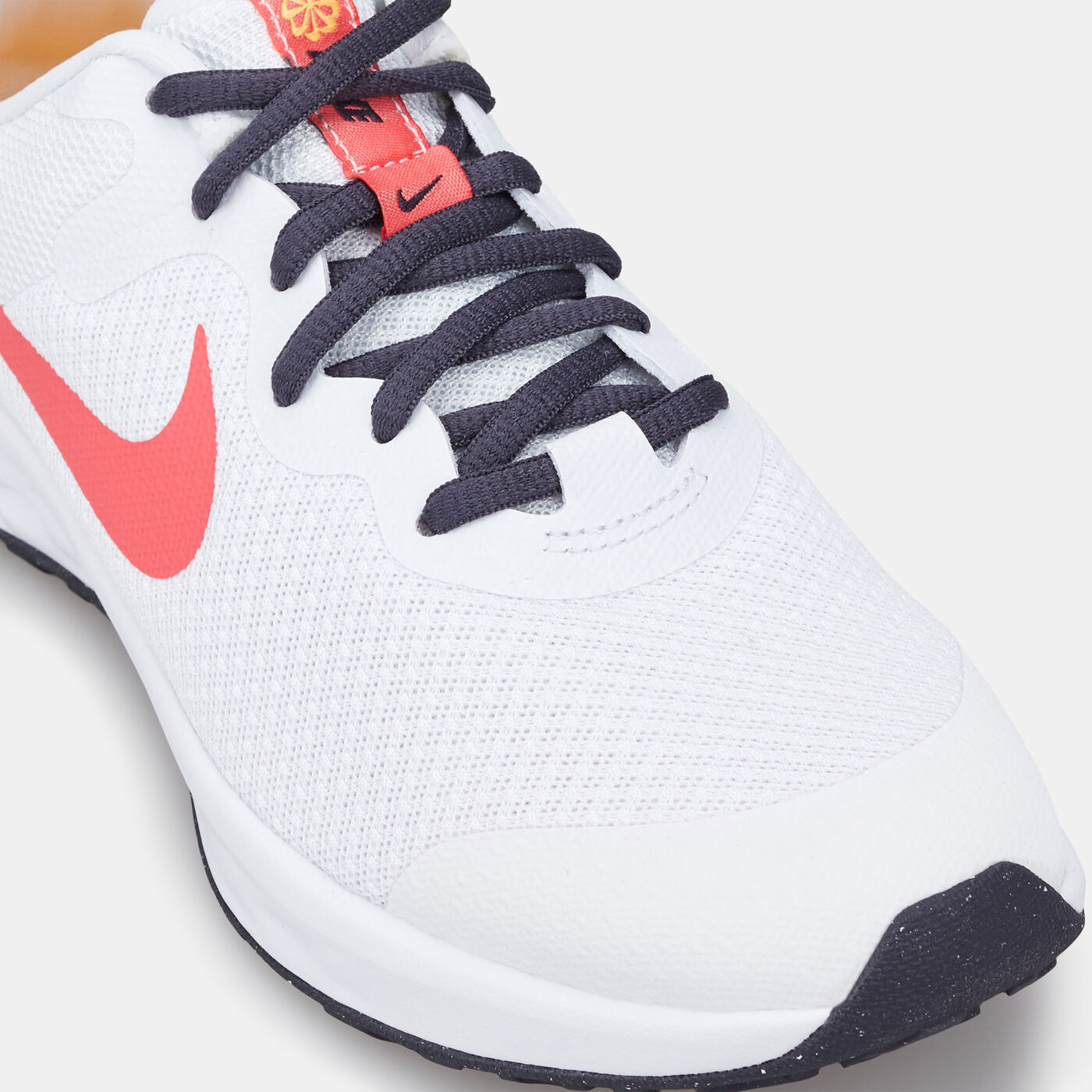 Kids' Revolution 6 Shoe (Older Kids)