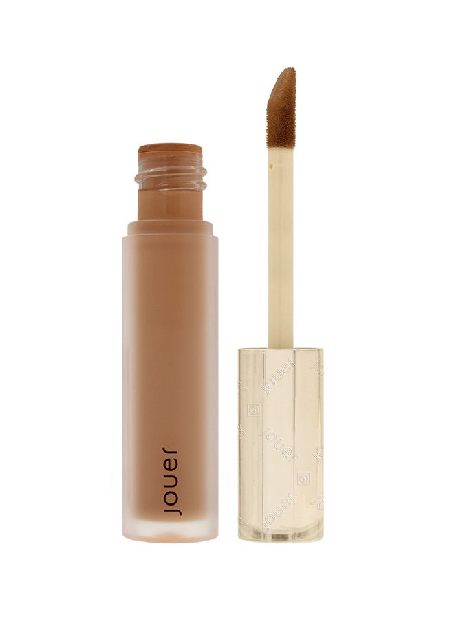 Essential High Coverage Liquid Concealer Filigree