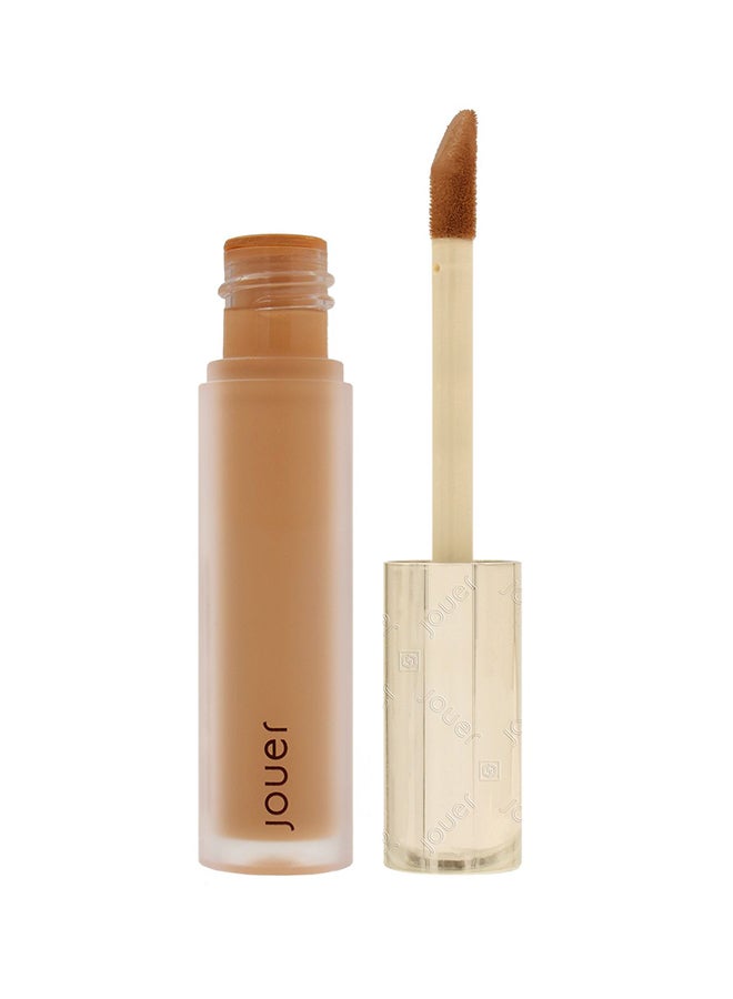 Essential High Coverage Liquid Concealer Amber