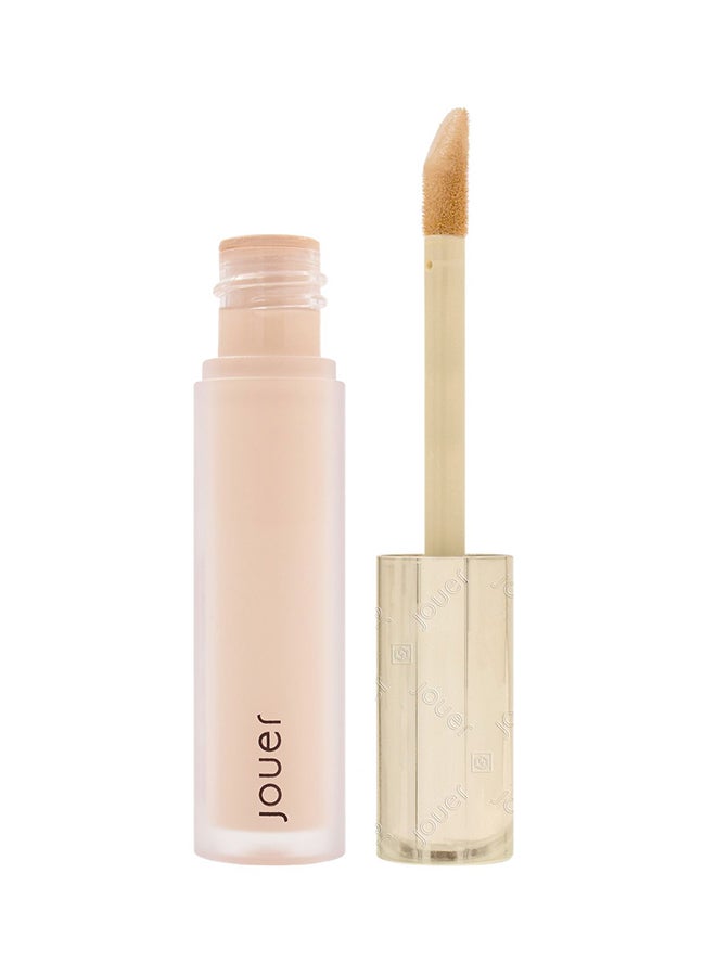 Essential High Coverage Liquid Concealer Crème Café