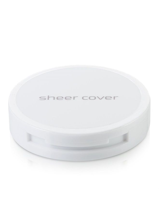 Studio Conceal & Brighten Concealer- Highlight Trio Tan/Dark Shade Two-Toned Concealers Shimmering Highlighter Tan/Dark Shade with Concealer Brush