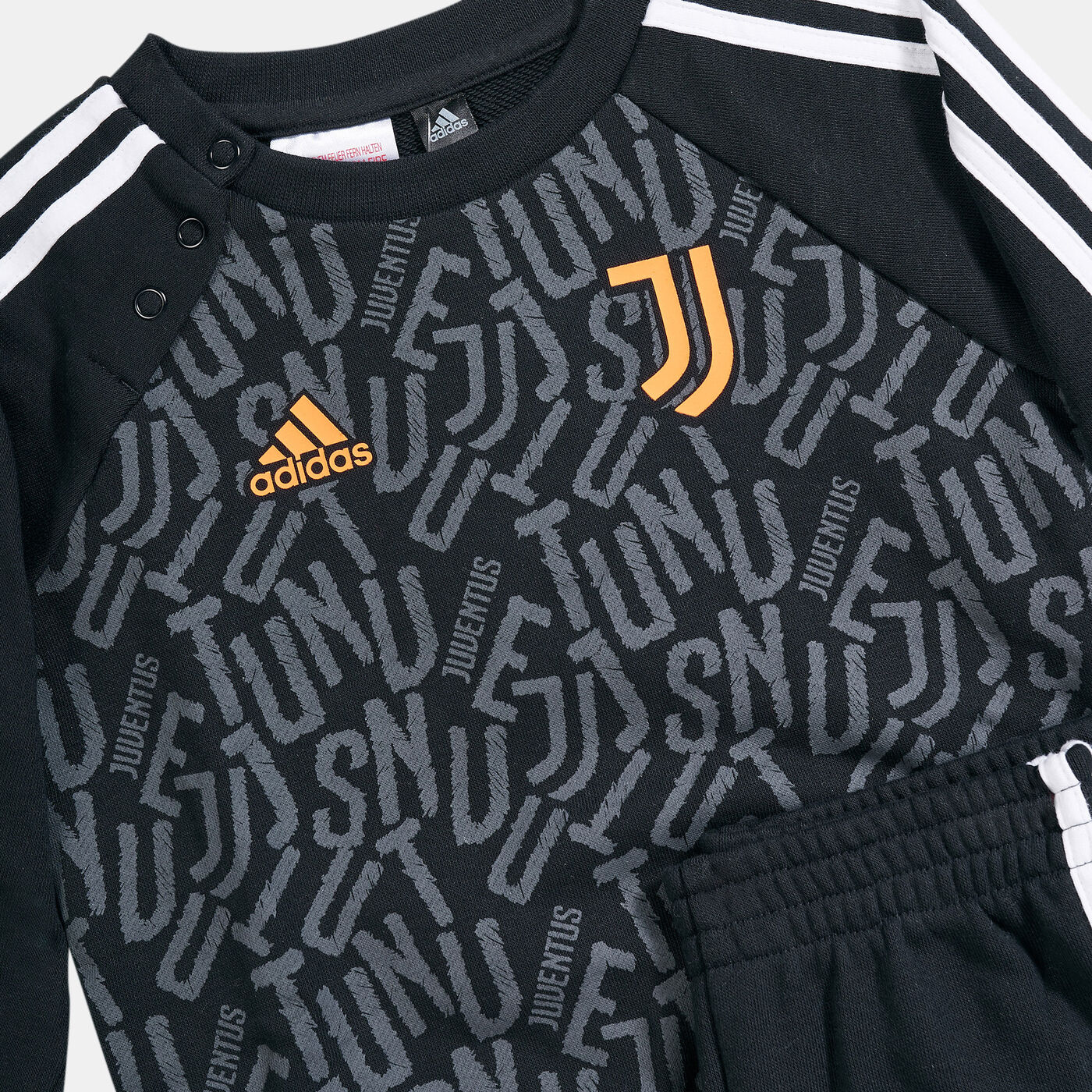 Kids' Juventus 3-Stripes Jogger Set (Baby and Toddler)