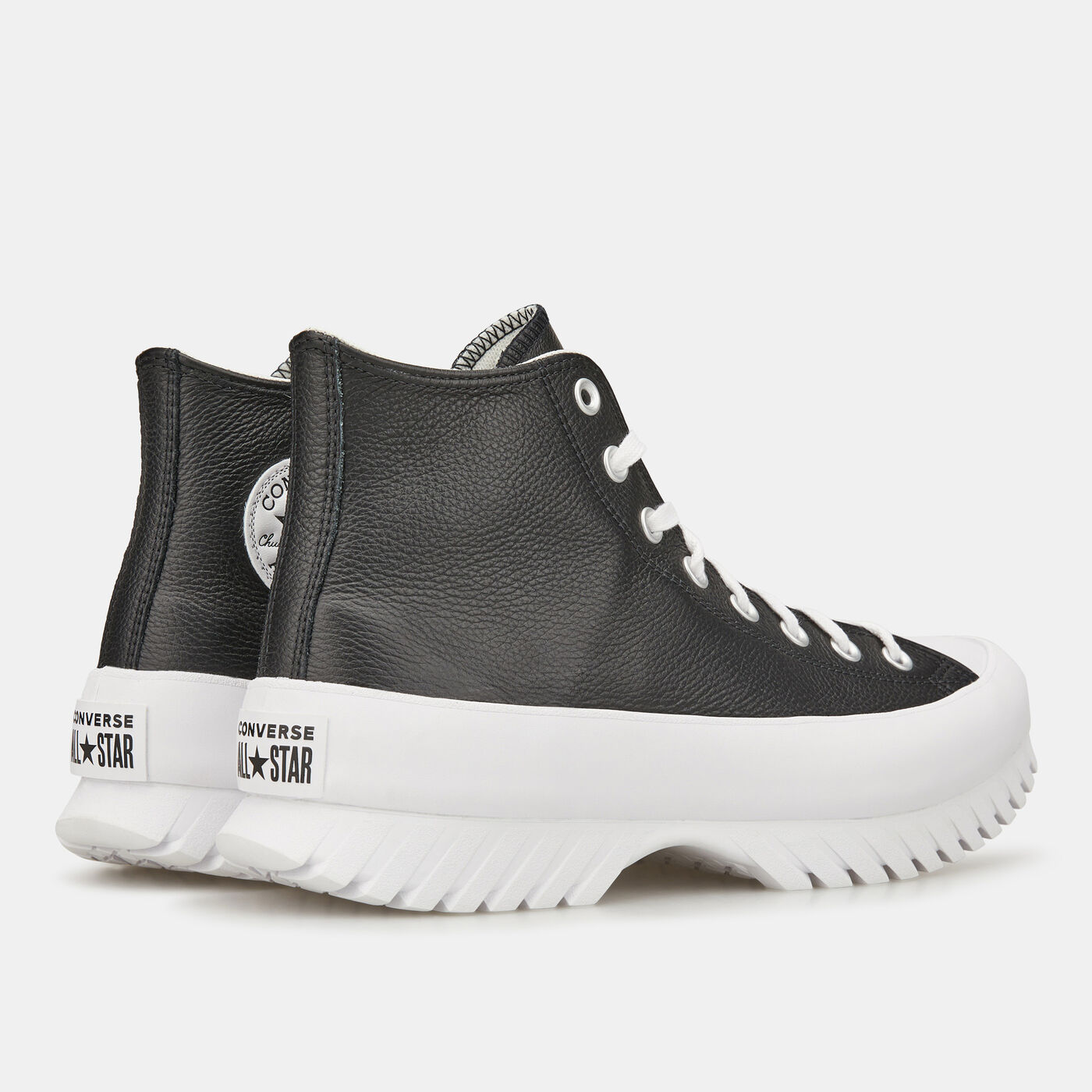 Chuck Taylor All Star Lugged 2.0 Leather Unisex Shoe