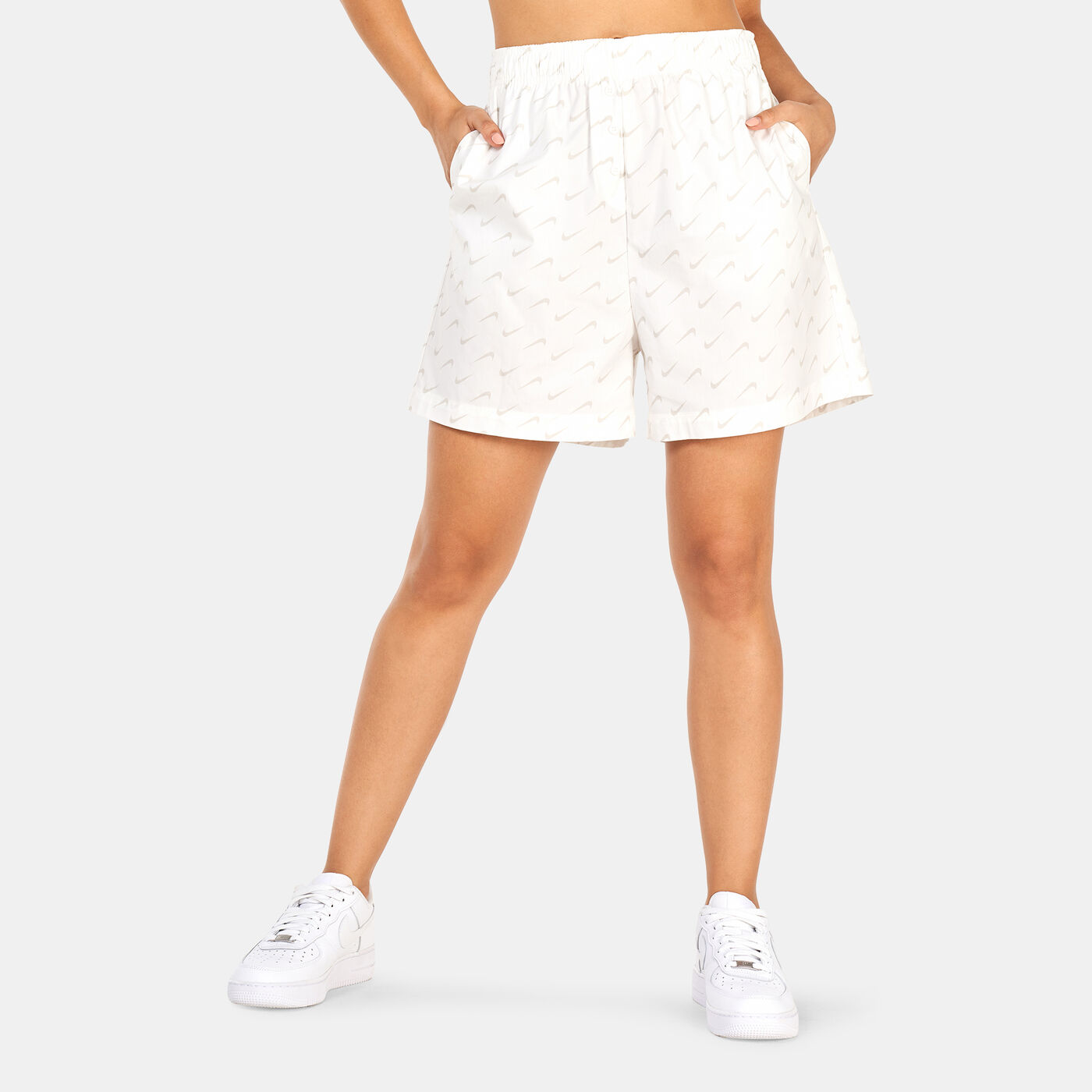Women's Sportswear Everyday Woven High-Rise Shorts