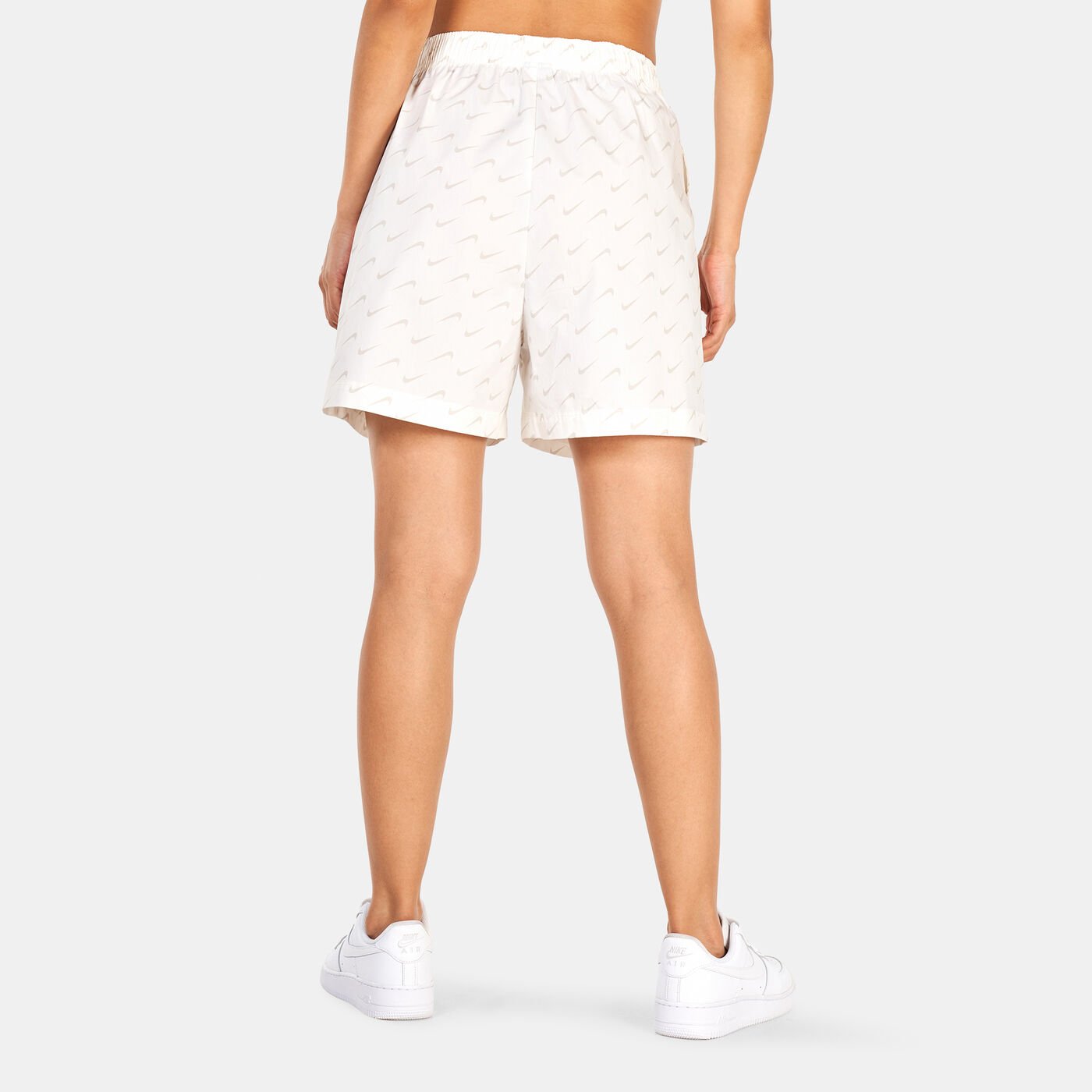 Women's Sportswear Everyday Woven High-Rise Shorts