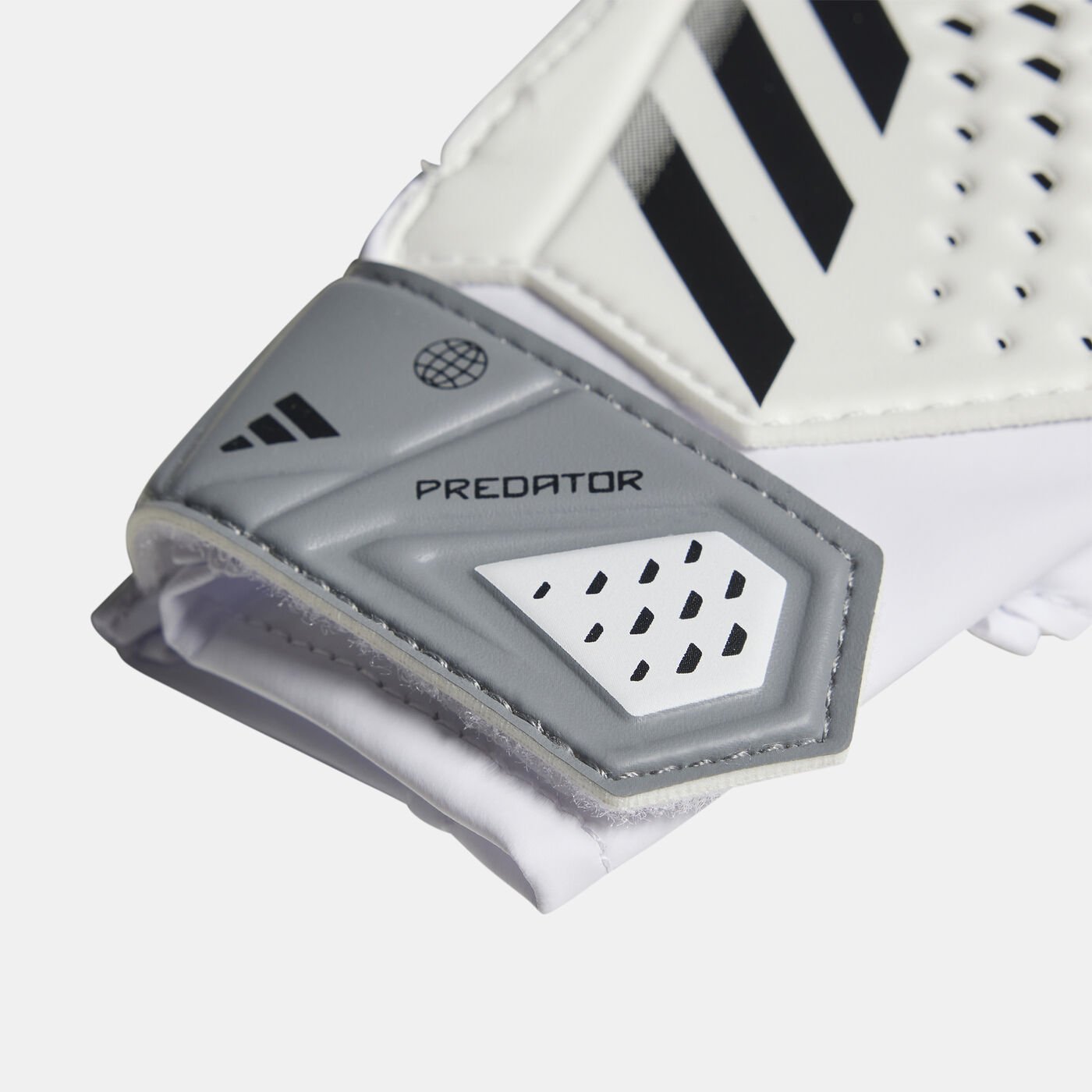 Kids' Predator Training Goalkeeper Gloves