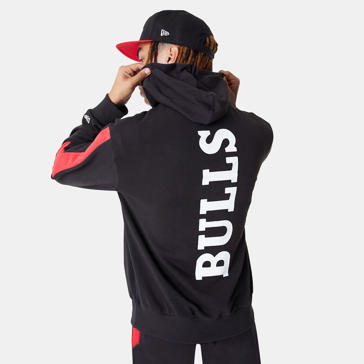 Men's Chicago Bulls NBA Colour-Block Pullover Hoodie