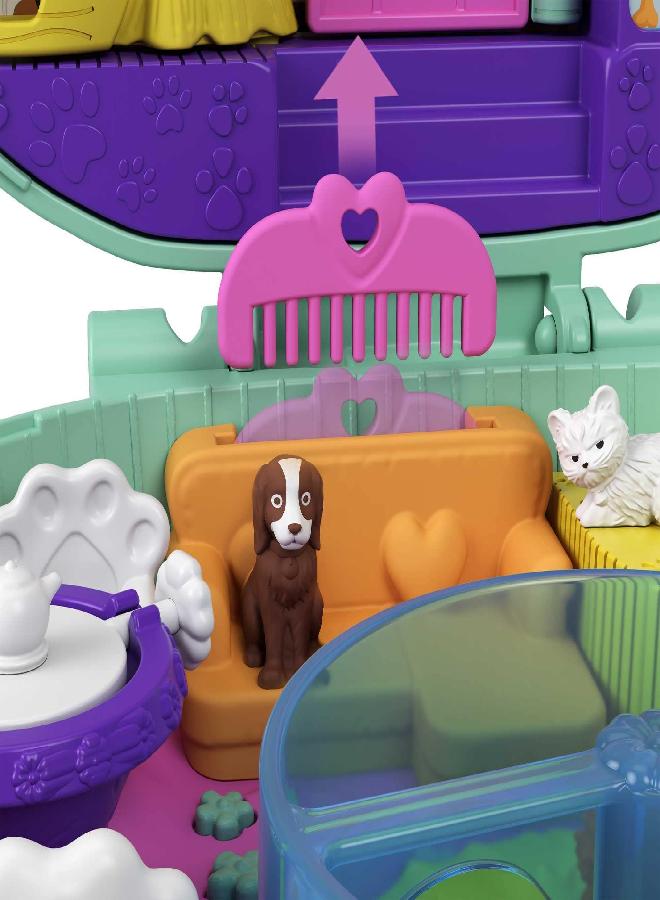 Polly Pocket Compact Playset, Hedgehog Cafe with 2 Micro Dolls & Accessories, Travel Toys with Surprise Reveals