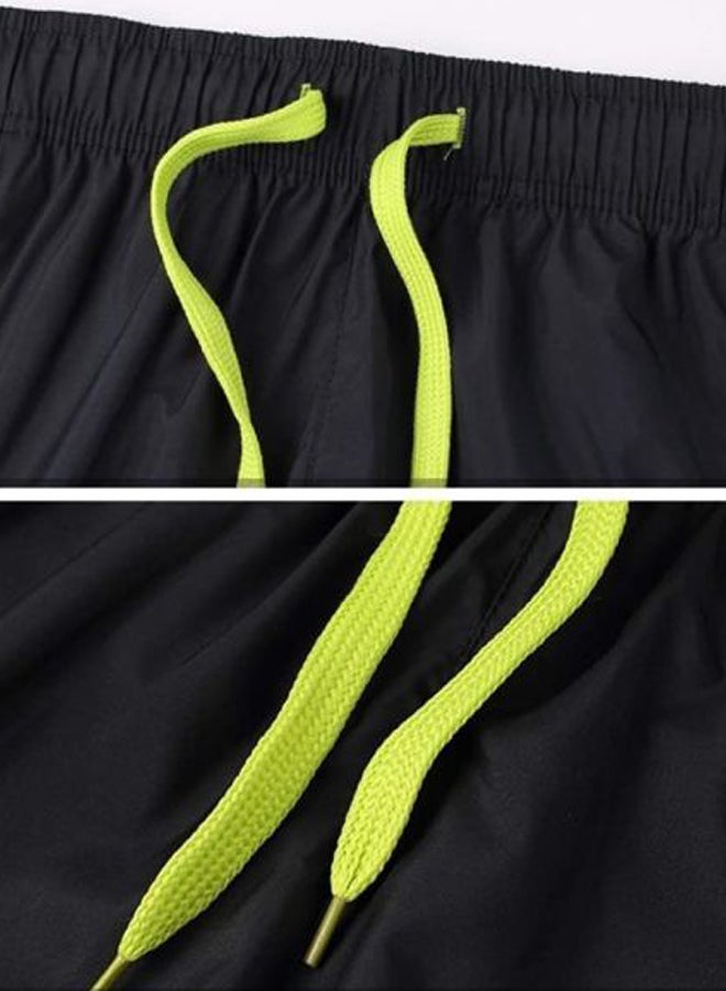 Solid Shorts Black/Green