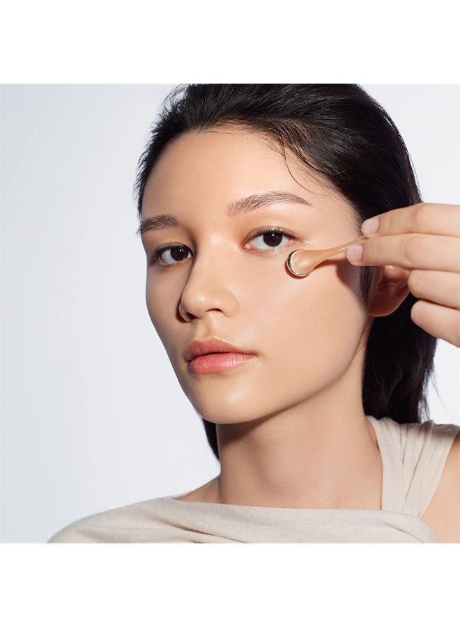 Concentrated Ginseng Renewing Eye Cream: Soft Texture, Visibly Firms, Smooths, and Improves Look of Resilience, Elasticity, and Dryness, 0.67 fl. oz.