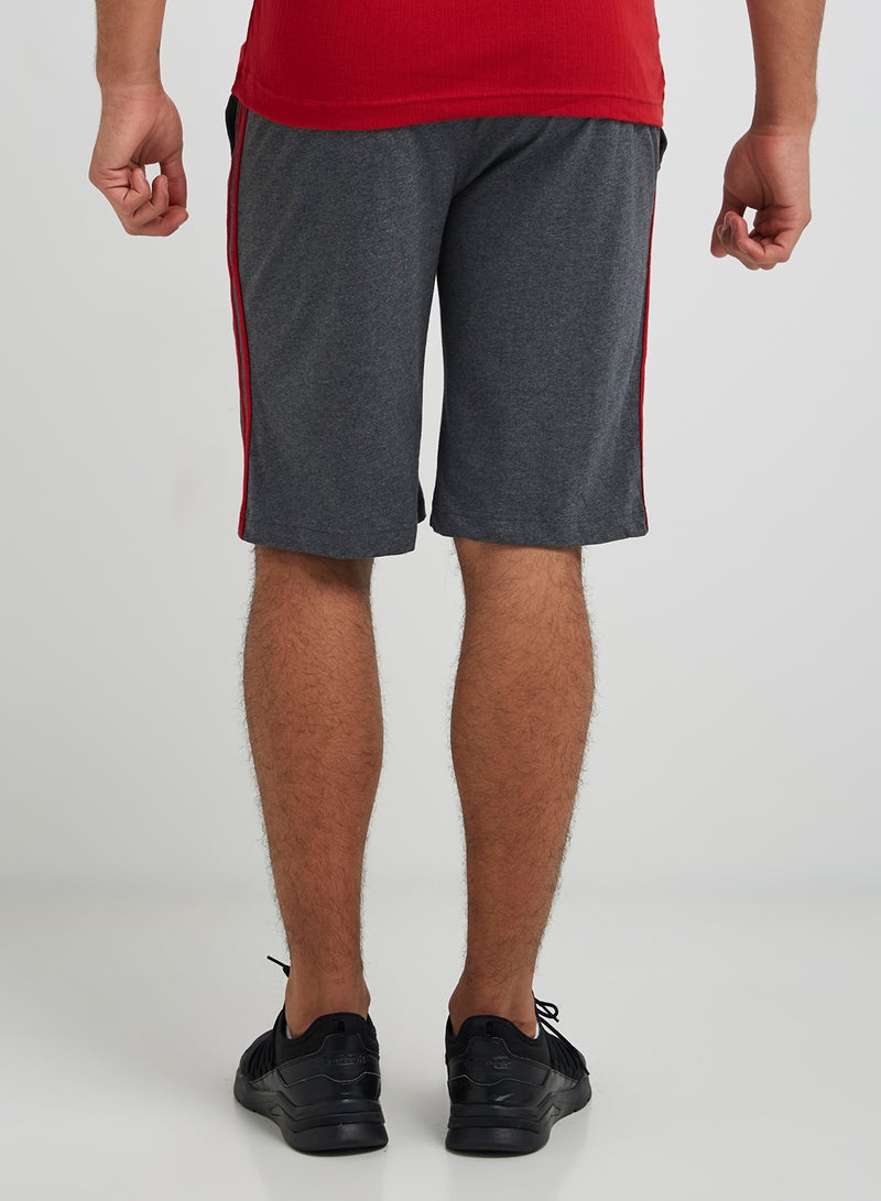 Pocket Detailed Shorts Charcoal/Shanghai Red