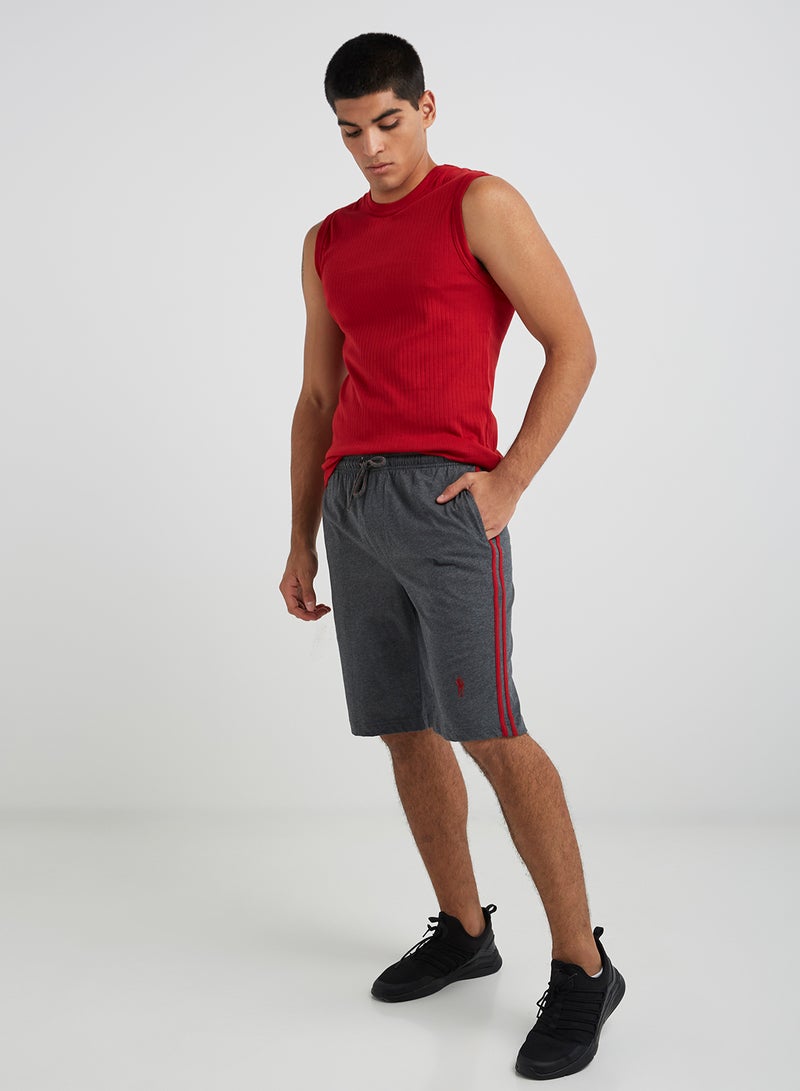 Pocket Detailed Shorts Charcoal/Shanghai Red