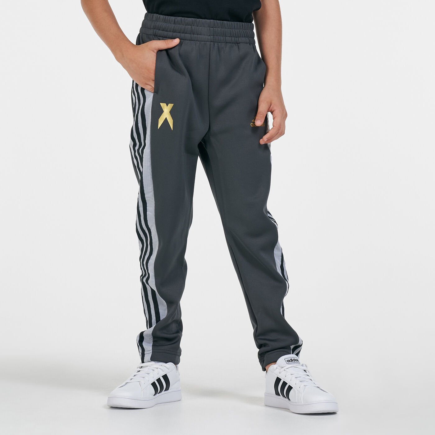 Kids' AEROREADY Football-Inspired Track Pants (Older Kids)