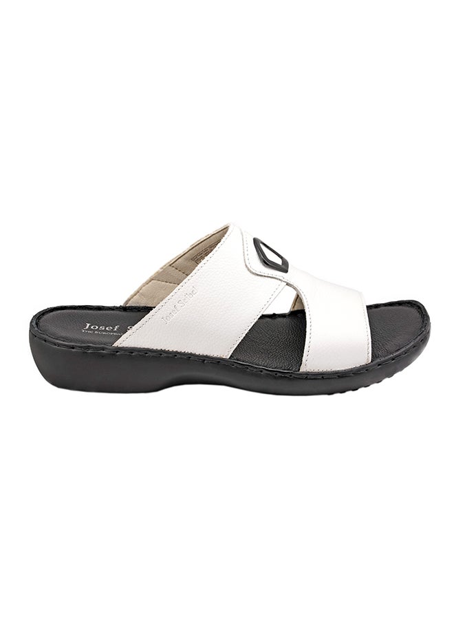 Textured Arabic Sandals White