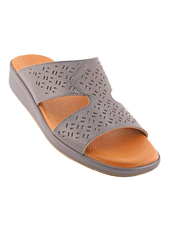 Comfortable Slip-On Arabic Sandals Grey