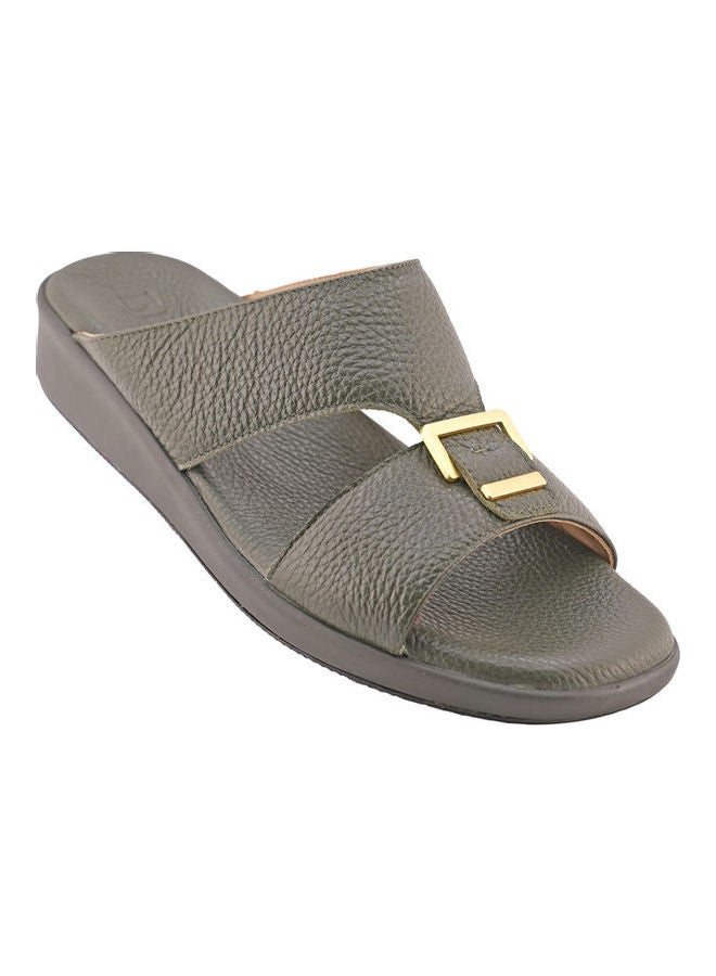 Comfortable Buckle Style Arabic Sandals Green
