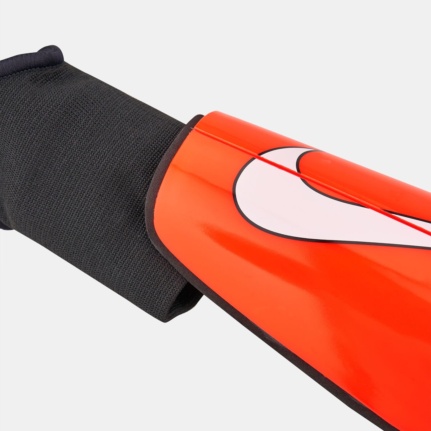 Men's Charge Football Shinguards