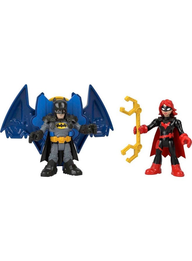 Imaginext Dc Super Friends Batman Toys Family Multipack Figure Set With 5 Characters & 7 Accessories For Ages 3+ Years