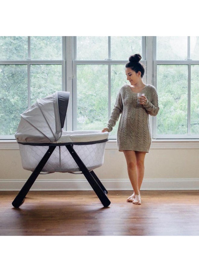 Foldaway Rocking Wood Bassinet - Carrington