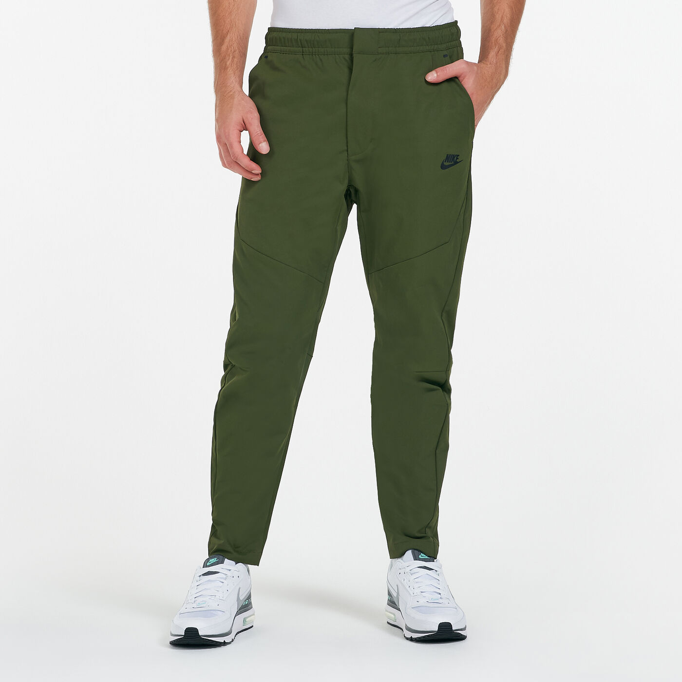 Men's Sportswear Tech Essentials Unlined Commuter Pants