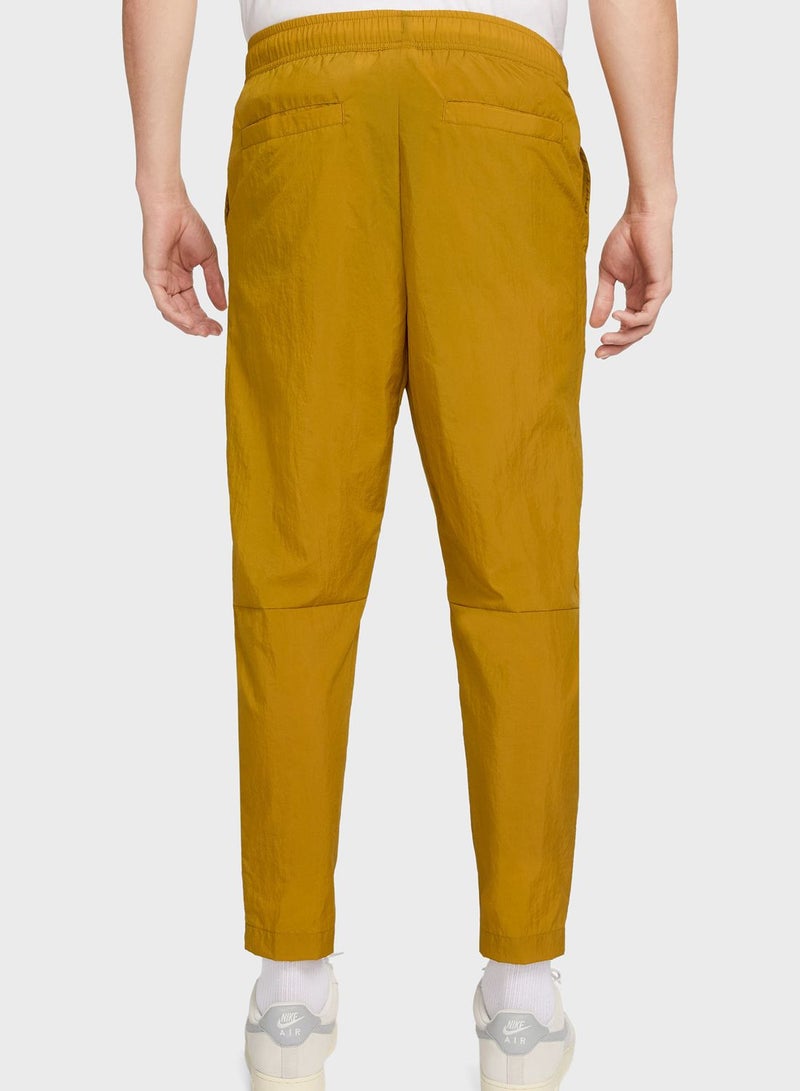 Club Woven Lightweight Pants