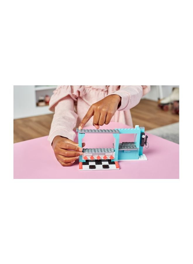 FTY37 Seaside Diner Building Set FTY37 5+ Years