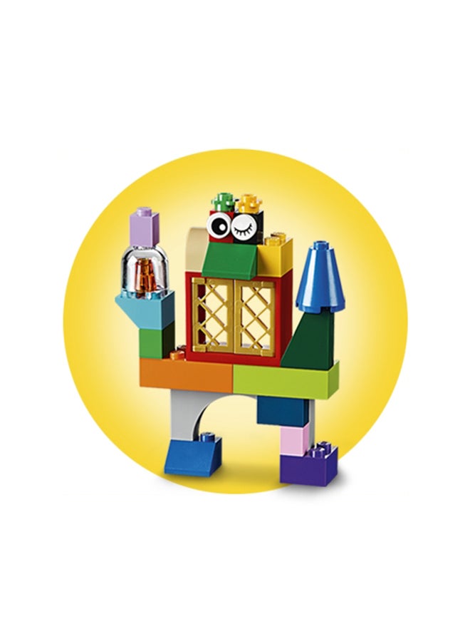 Classic Large Creative Brick Box Building Toy Set 10698 (Age 4-99, 790 Pieces)