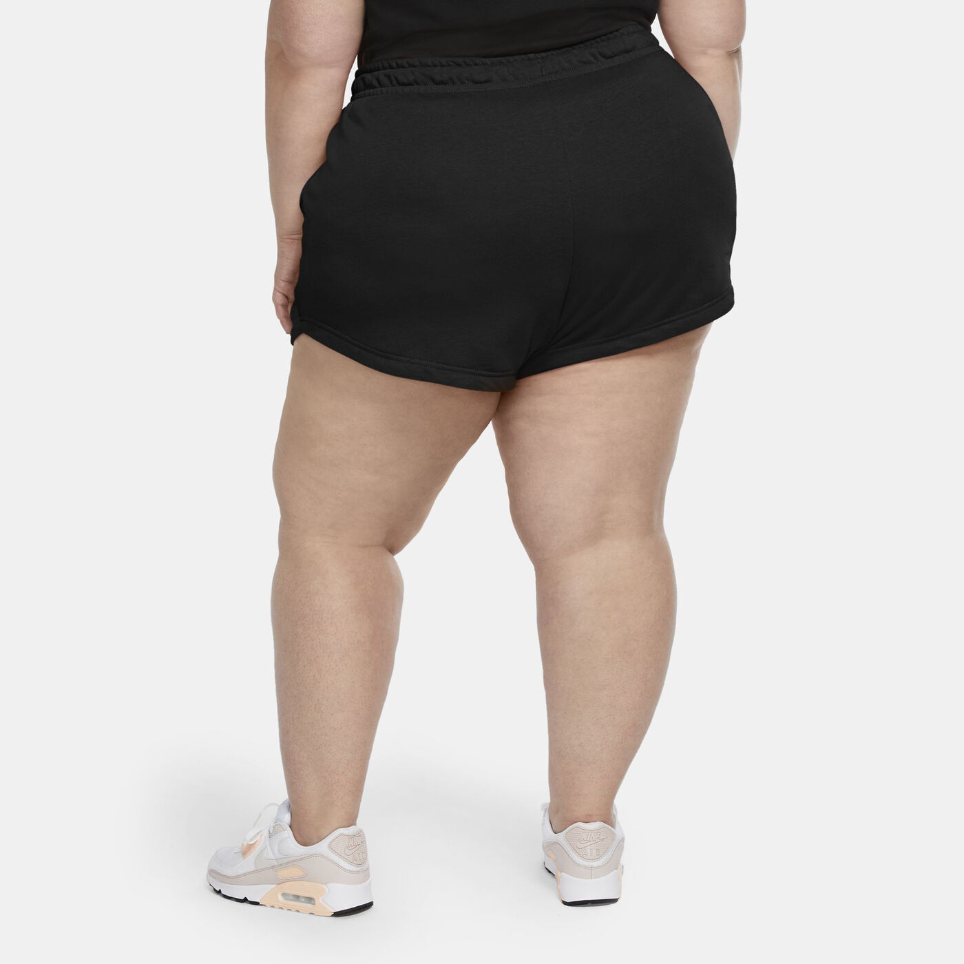 Women's Sportswear Essentials Shorts (Plus Size)