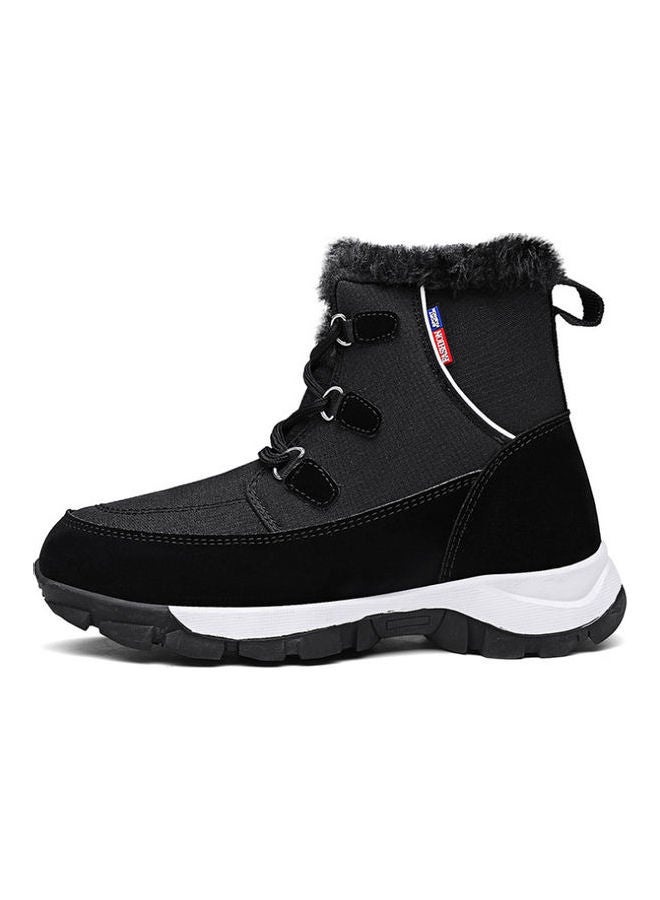 Medium Top Snow Boots Black