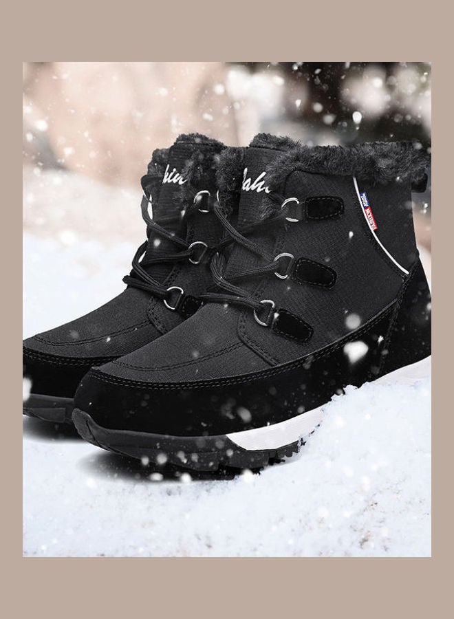 Medium Top Snow Boots Black