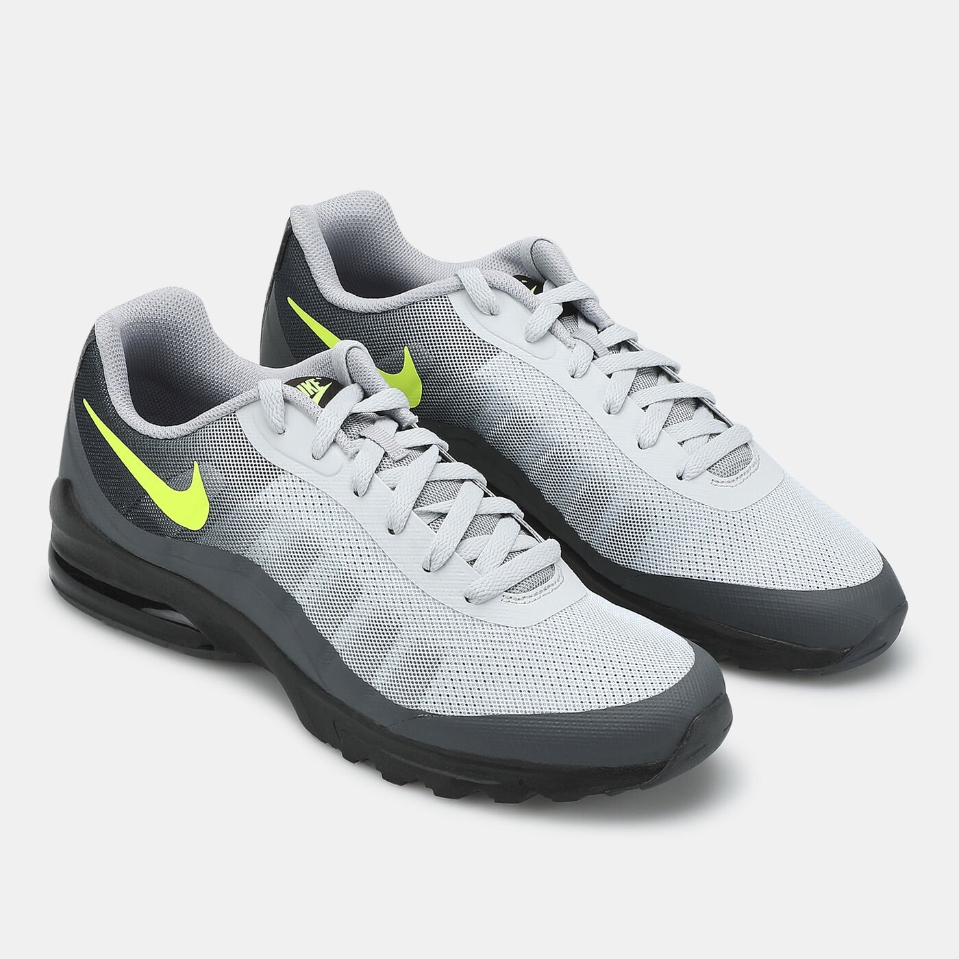 Men's Air Max Invigor Shoes
