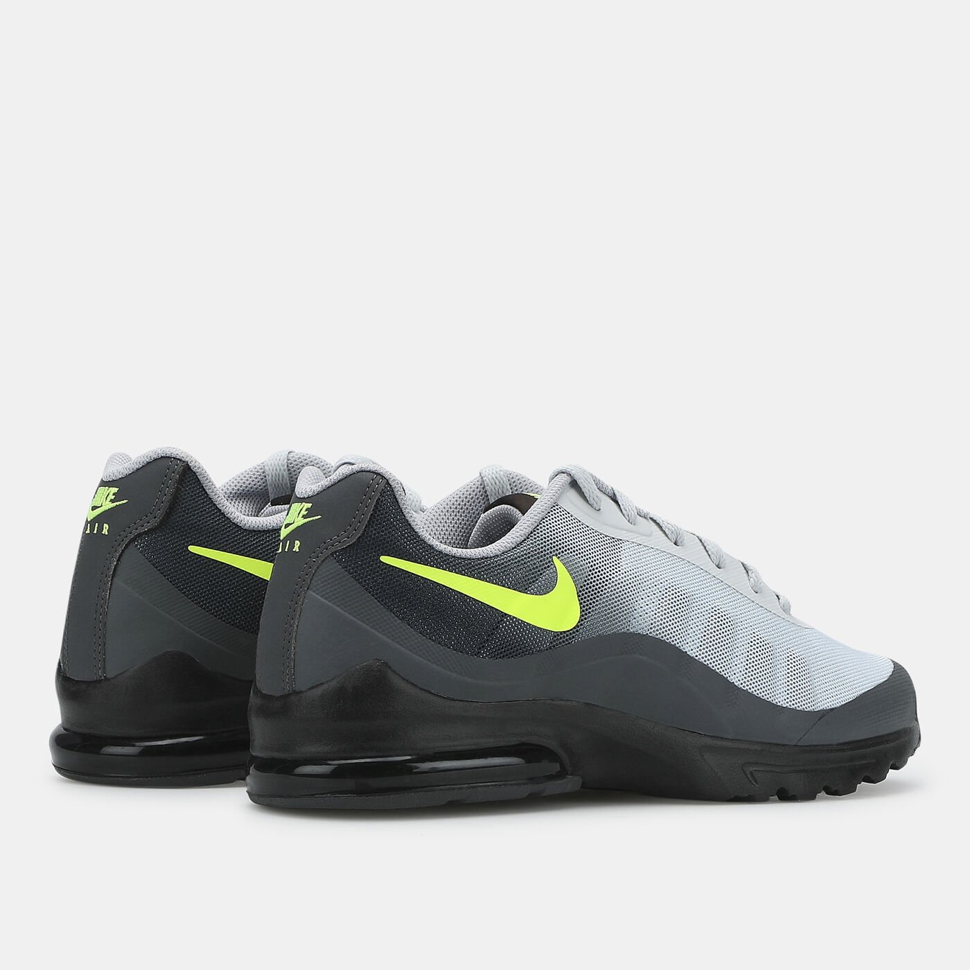 Men's Air Max Invigor Shoes