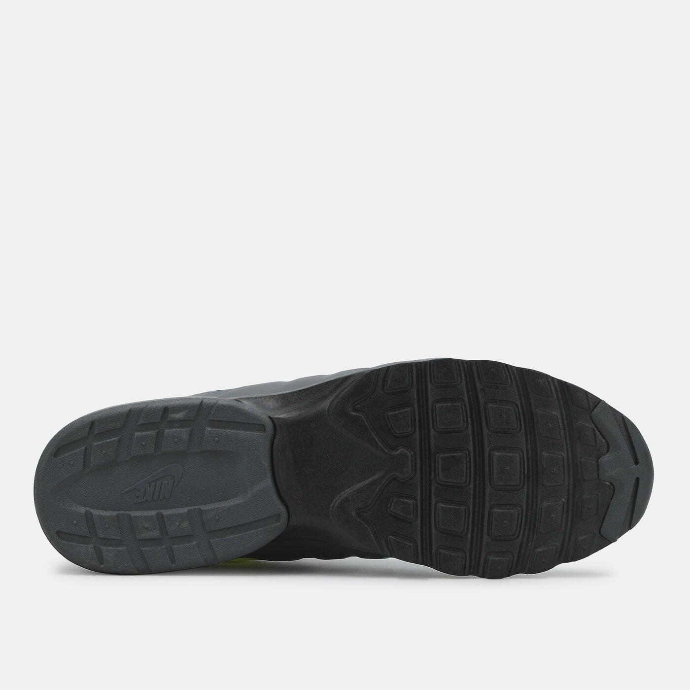 Men's Air Max Invigor Shoes