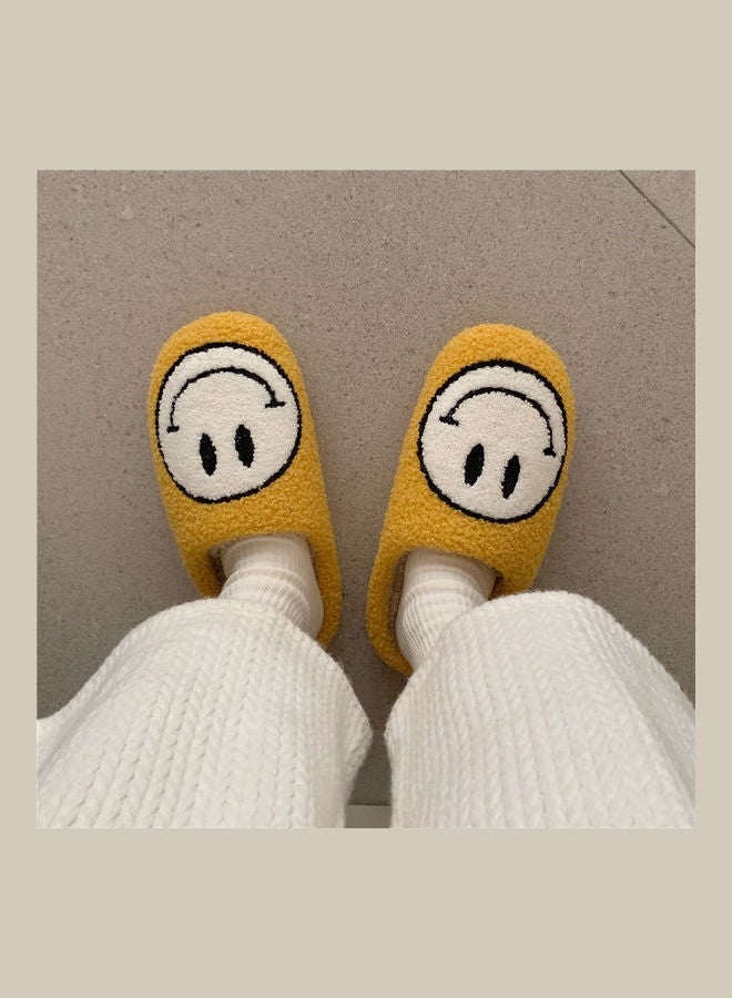 Smiley Face Designed Bedroom Slippers Yellow/White