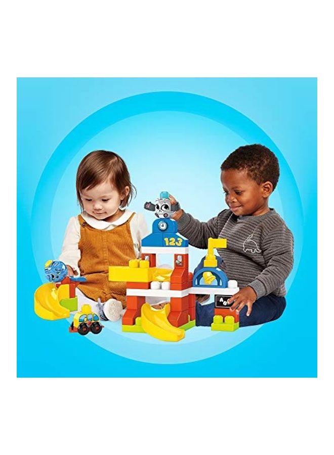 GRJ19 40-Piece Schoolhouse Preschool Building Set With Slide 40 3+ Years