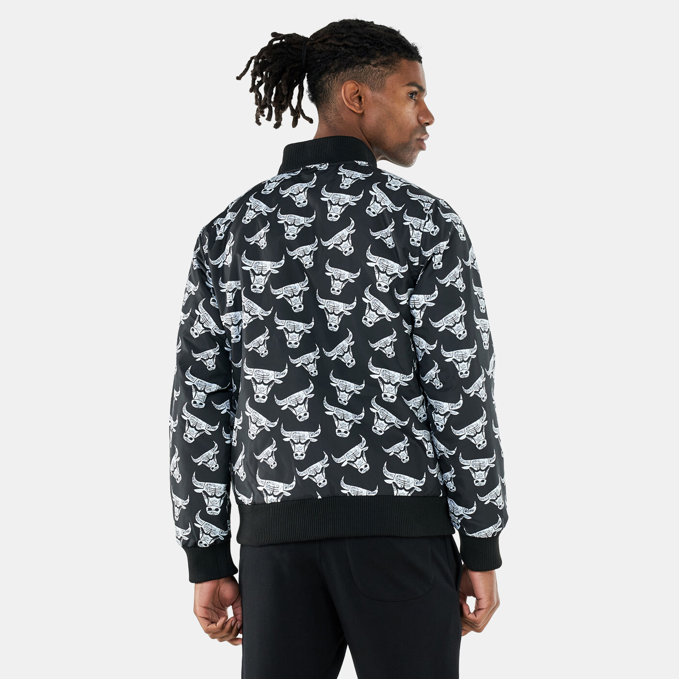 Men's Chicago Bulls Distressed Logo Bomber Jacket