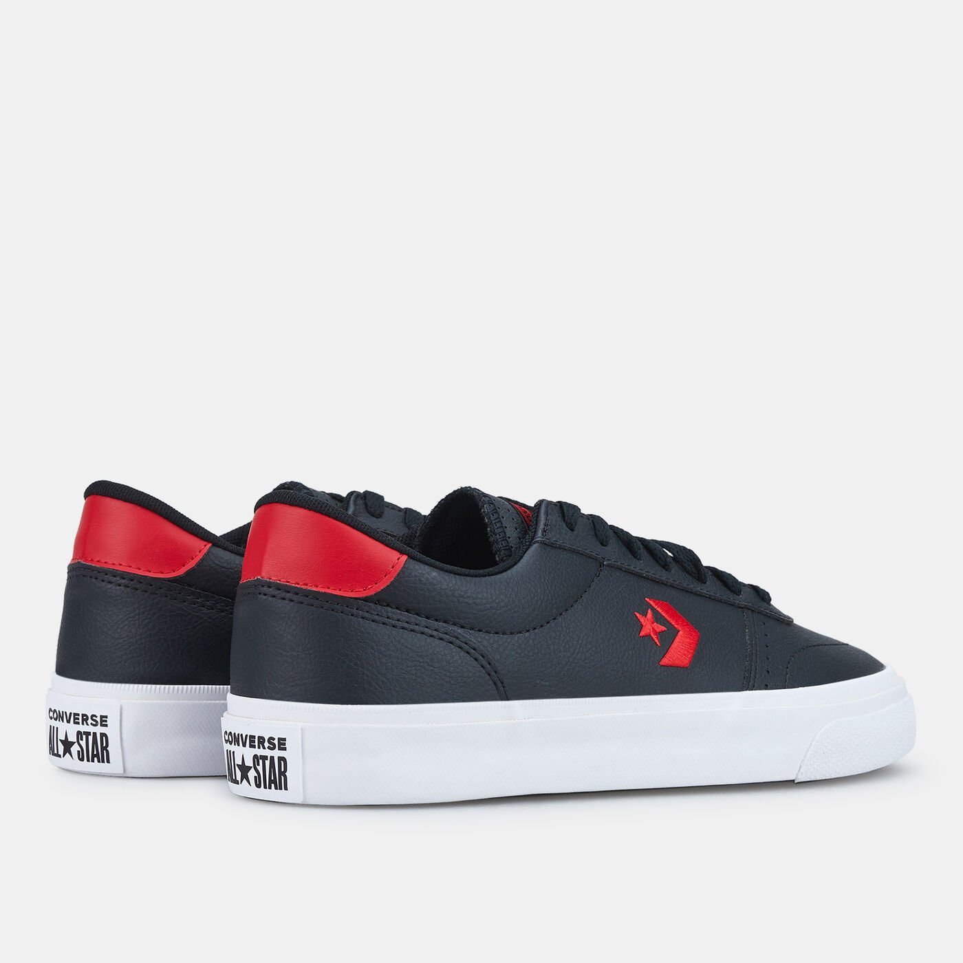 Star Chevron Boulevard Unisex Shoe