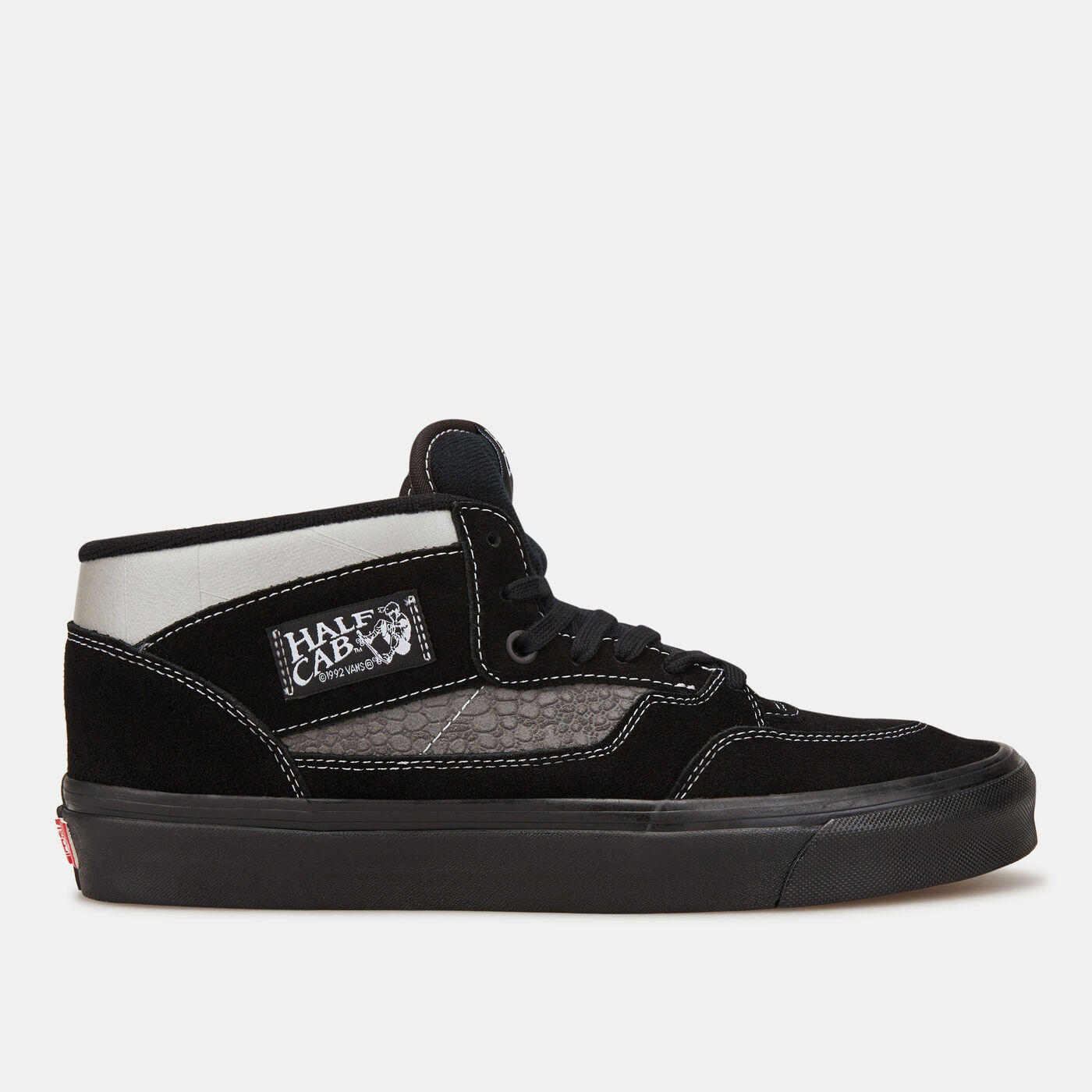 Half Cab 33 DX Unisex Shoe
